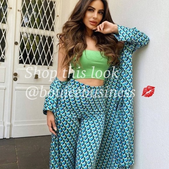 ZARA BNWT Geometric Print Shirt Dress - Picture 2 of 5